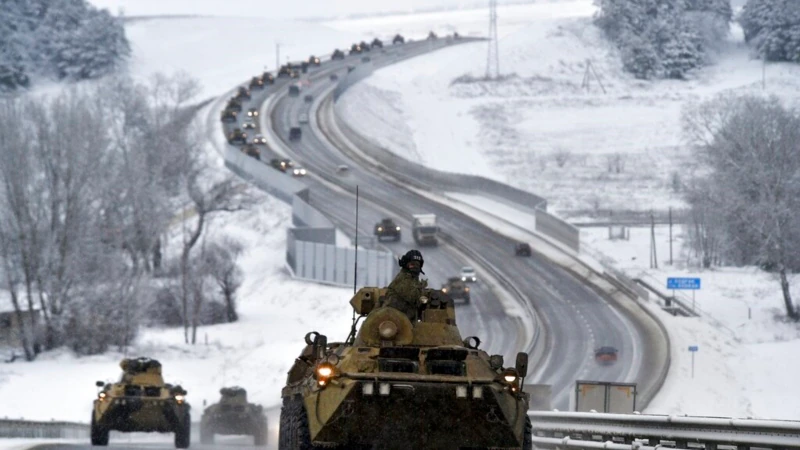 Rusya Ukrayna Sınırındaki Hazırlıklarını Sürdürüyor