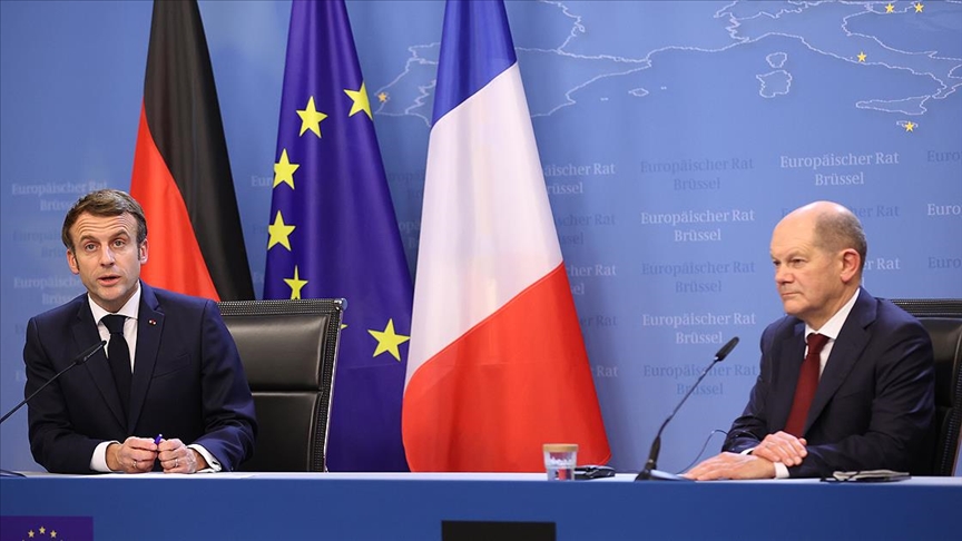 Scholz ve Macron’dan Rusya’ya ‘saldırganlığın bedeli yüksek olur’ uyarısı
