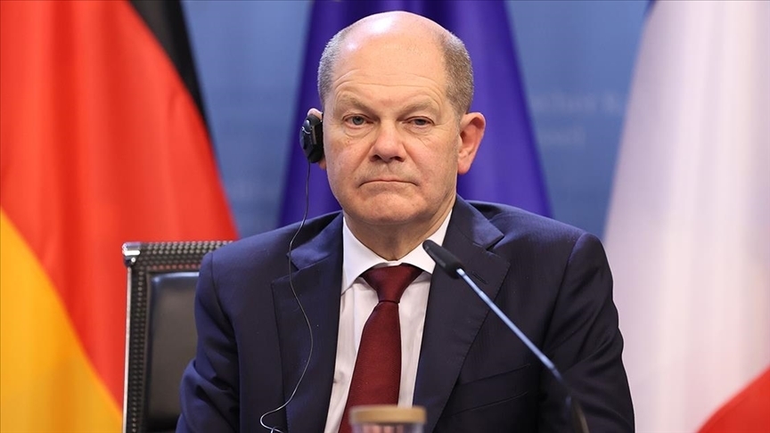 Scholz, Fransa ve Polonya cumhurbaşkanlarıyla Ukrayna krizini görüştü