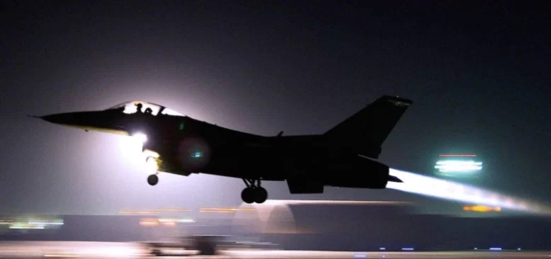 Türk Uçakları Irak ve Suriye'de Kürt Hedefleri Vurdu