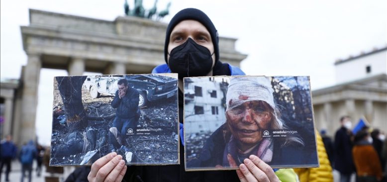 Rusya’nın Ukrayna’ya askeri müdahalesi Berlin`de protesto edildi