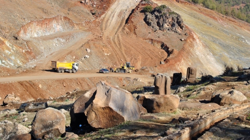 3500 Yıllık Yesemek’i Tahrip Riski Taşıyan Projeye Engel