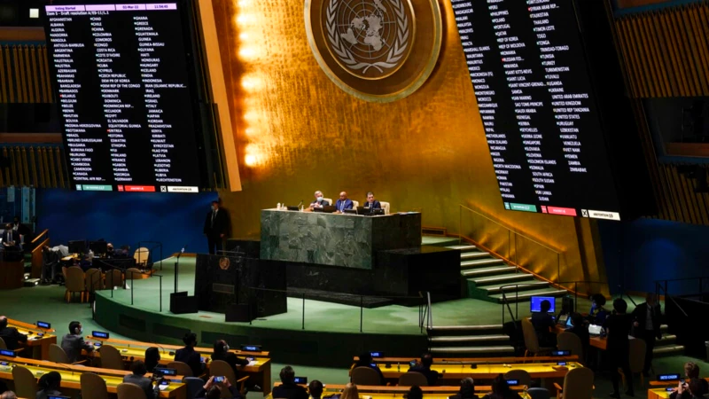 BM Genel Kurulu’nda Tarihi Ukrayna Kararı