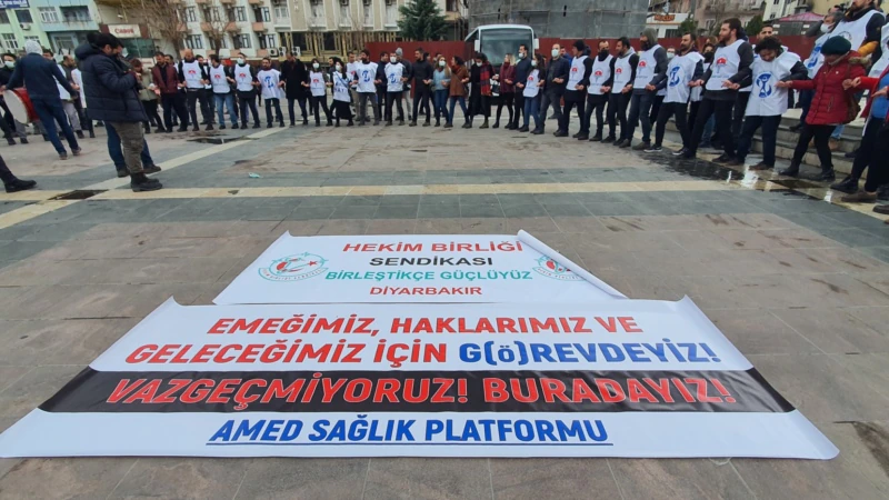 Erdoğan Müjde İddiasında Doktorlar Meydanlarda