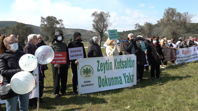 İzmir’de ‘Zeytinime Dokunma’ Eylemi