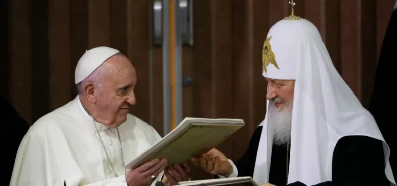 Papa ve Rus Ortodoks Patriği Ukrayna’yı Görüştü 