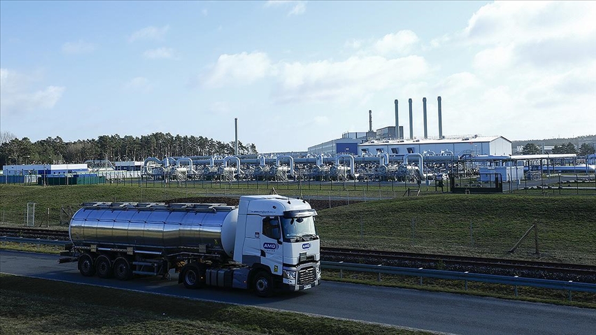Almanya, Rusya dışındaki ülkelerden 1,5 milyar avroluk LNG alacak