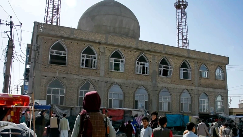 Afganistan’ın Kuzeyinde Şii Camisine Saldırı