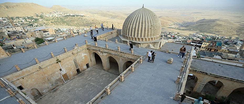 Hoşgörü şehri Mardin bayramı tam dolulukla karşılıyor