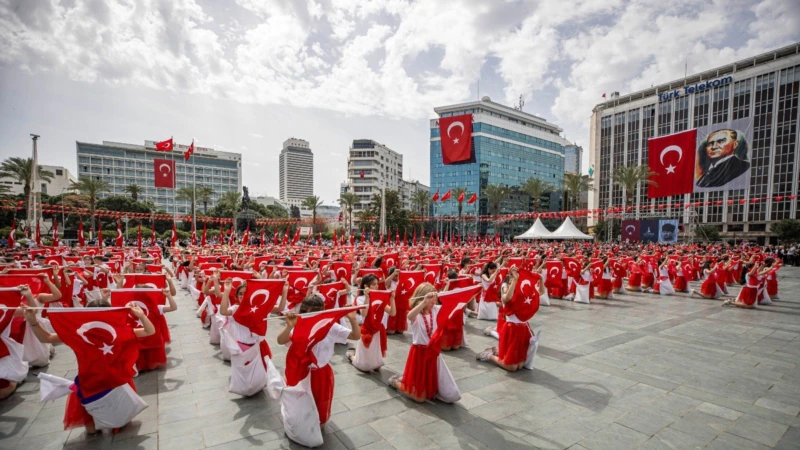 İzmir’de 23 Nisan Coşkusu