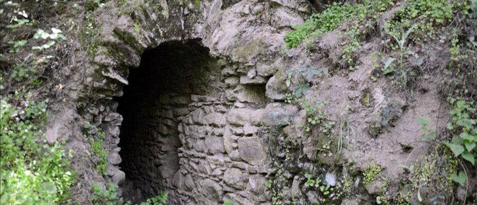 Mastaura Antik Kenti'nde 1800 yıllık kanalizasyon sistemi gün yüzüne çıkarıldı