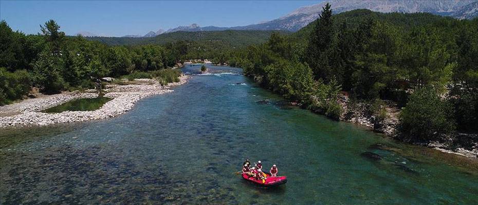 Rafting botu ‘sevgi, kardeşlik, dostlukla’ dolu