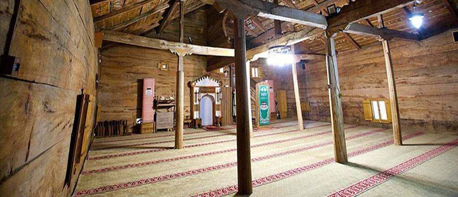 Selçuklulardan günümüze ayakta kalan ahşap cami: Göğceli