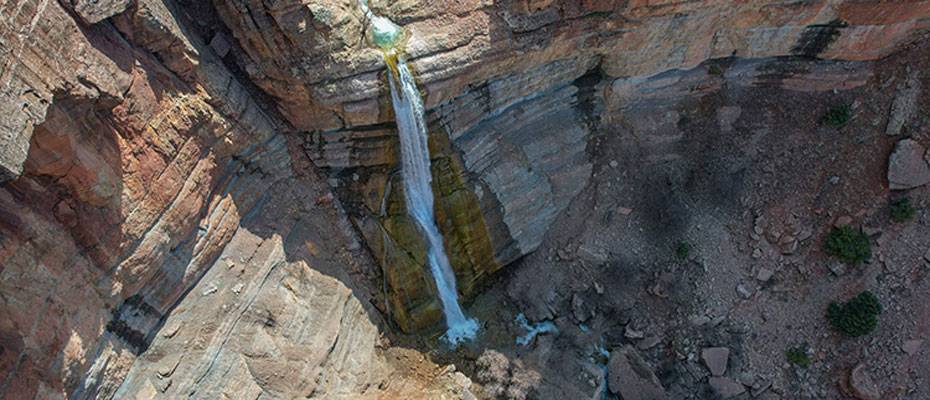 Tunceli’deki Çırtan Şelalesi gezginlerin rotası oldu