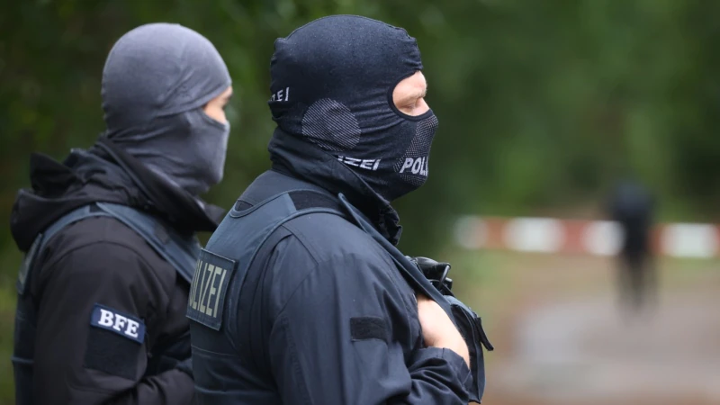 Alman Polisin Yumrukladığı Kişi Öldü