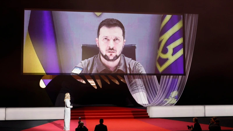 Zelenski'den Cannes Film Festivali'nde Sürpriz Konuşma