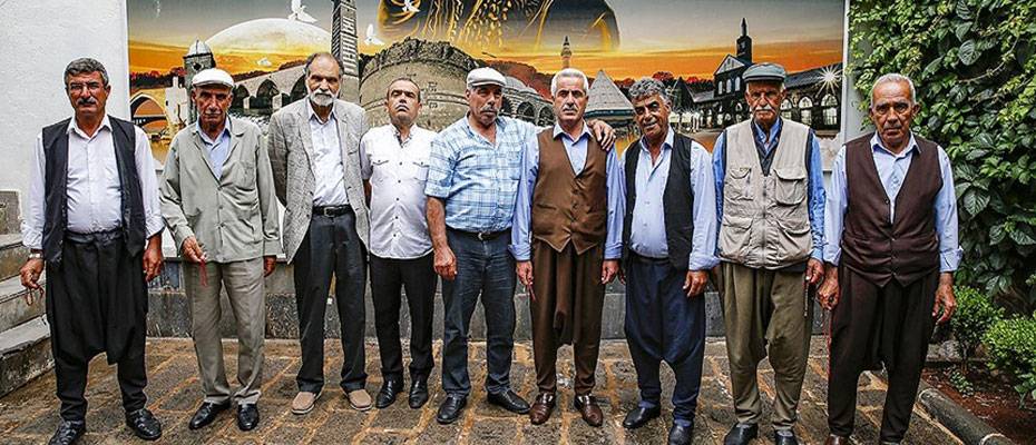 Diyarbakır’da 13 dengbej ‘kültürel miras taşıyıcısı’ oldu