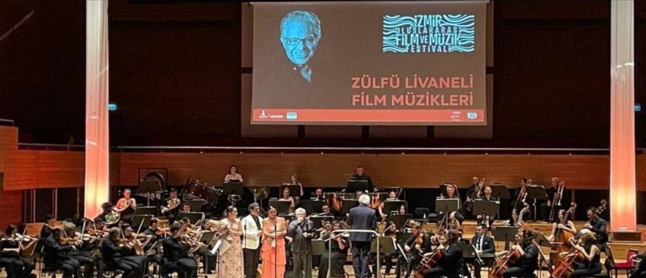 İzmir Uluslararası Film ve Müzik Festivali başladı