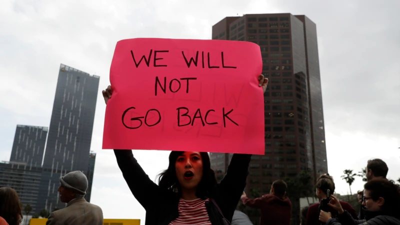 Kürtaj Kararı California’da da Protesto Edildi