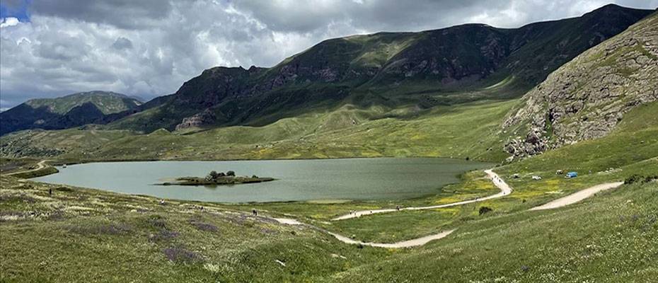 Nahçıvan Batabat Tabiat Gölü’nün doğa turizmi merkezi olması için çalışmalar sürüyor