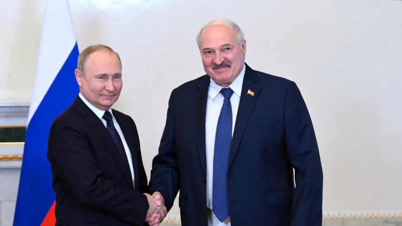 Putin’den Belarus’a Nükleer Kapasiteli Füze Sözü