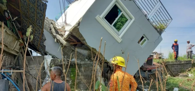 Filipinler’de 7,1 Büyüklüğünde Deprem