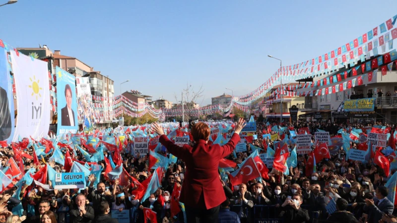 İYİ Parti İzmir’de Oylarını Nasıl Arttırdı?