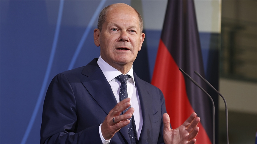 Scholz: Gelecek nesillere iyi bir yaşam ortamı bırakmak istiyoruz