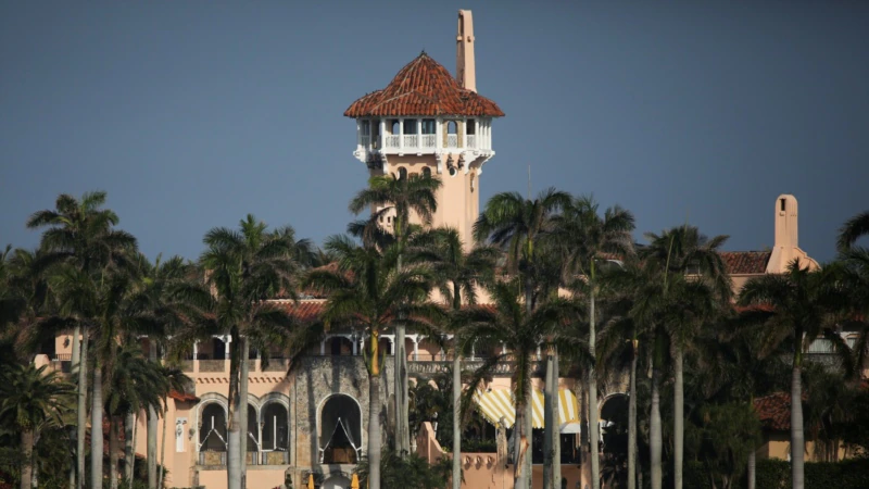 FBI Trump’ın Florida’daki Evinde Arama Yaptı
