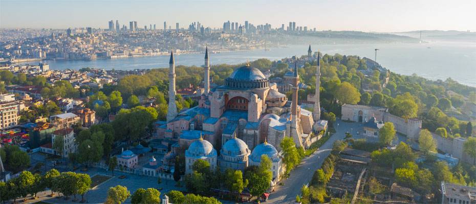 İstanbul Temmuz`da son 10 yılın turist rekorunu kırdı