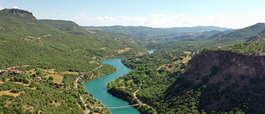 Karakoçan’ın nüfusu yazın gurbetçilerle 3 katı aşıyor