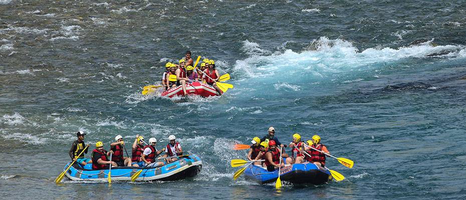 Rafting tutkunlarının adresi Köprüçay bu yıl turist sayısında rekora gidiyor
