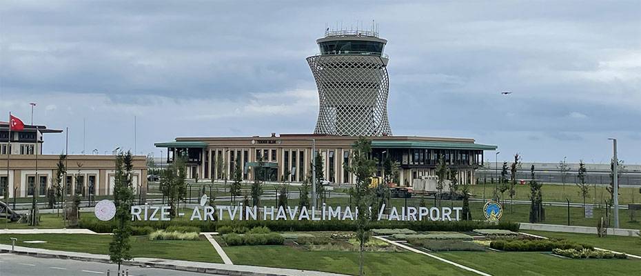 Rize-Artvin Havalimanı'nda 3 ayda 196 bin 826 yolcu trafiği gerçekleşti