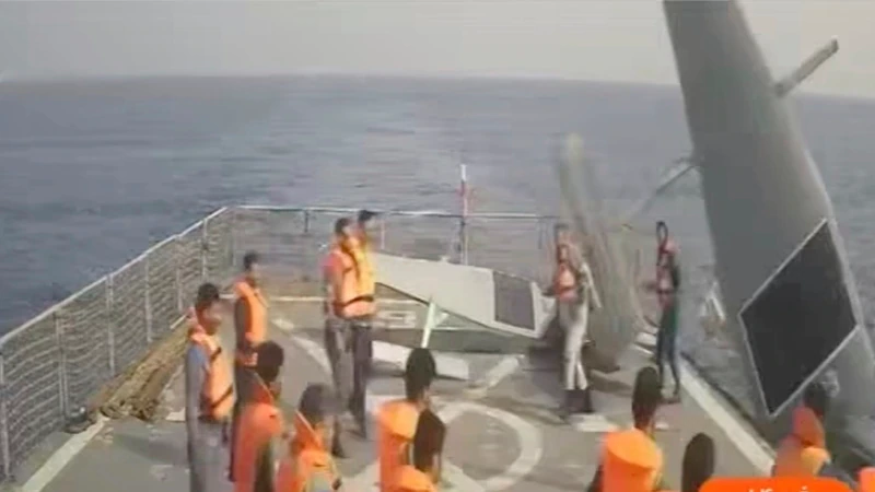 İran El Koyduğu ABD İnsansız Deniz Araçlarını Bıraktı
