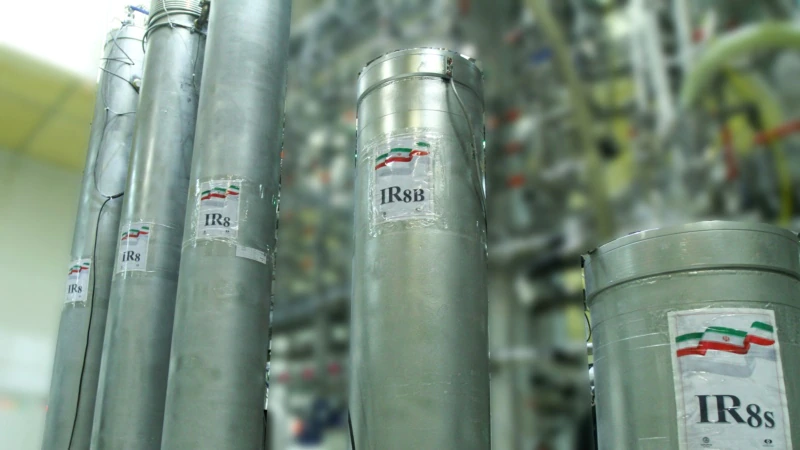 “İran Nükleer Bomba İçin Yeterli Uranyuma Yaklaşıyor”