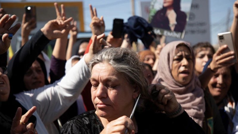 İran Protestolarla İlgili ABD ve Batı’yı Suçluyor