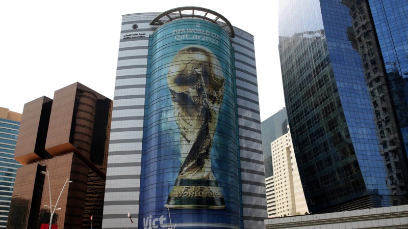 “Katar Dünya Kupası İçin Sivilleri Askere Çağırdı”