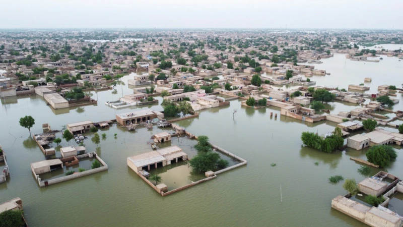 Pakistan’da Sel Felaketinin Boyutları Büyüyor