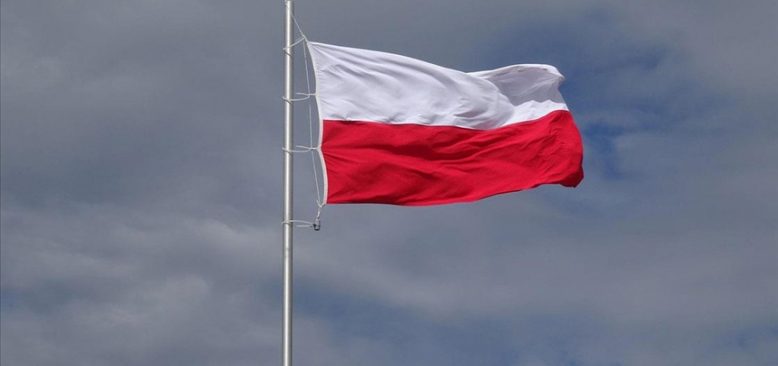 Polonya, Almanya'dan talep ettiği 1,3 trilyon avroluk tazminat için resmi bildirimde bulundu