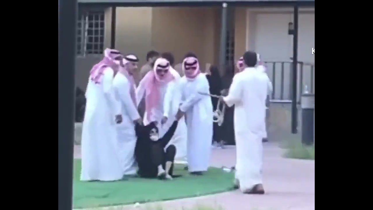 Suudi Arabistan’da yetimhanedeki çocukları kemerle ve sopayla darp ettiler