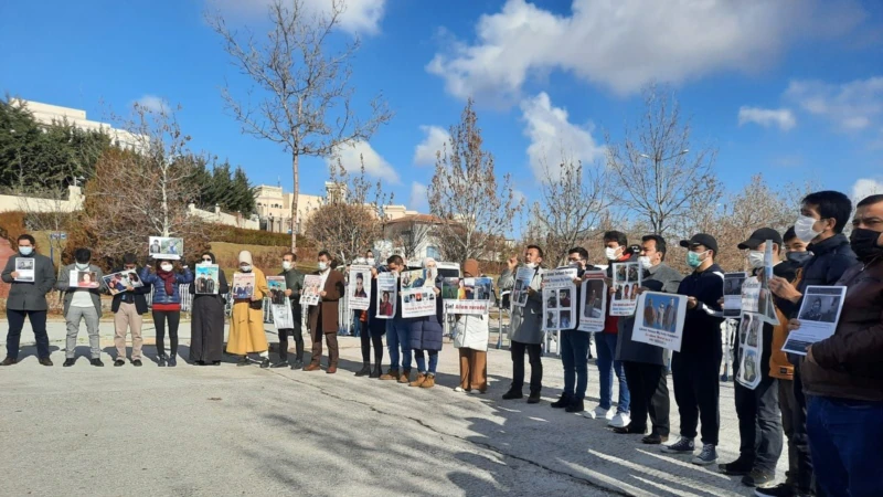 Türkiye’deki Uygurlar Yeni ABD Yasasından Memnun