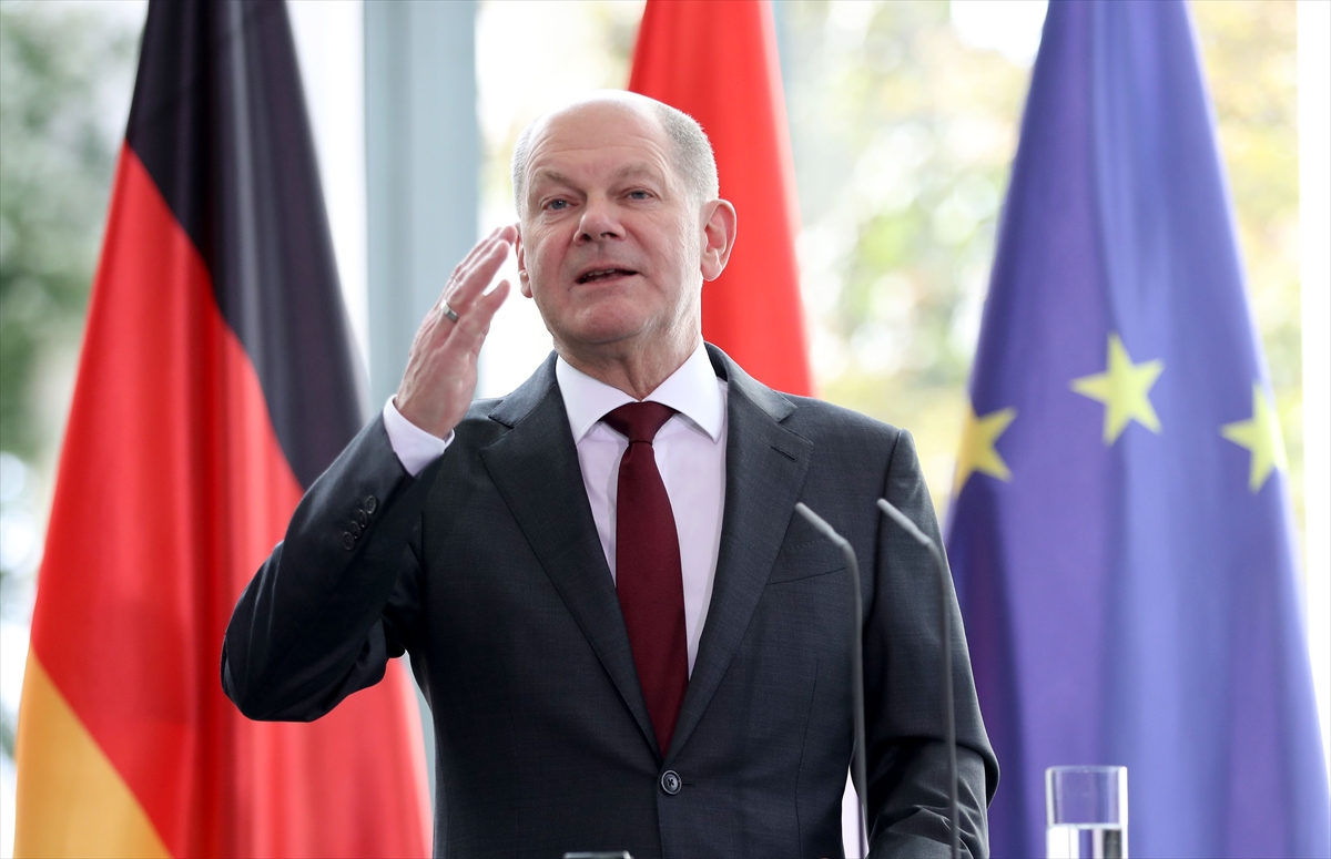 Alman hükümeti ülkede bürokrasiyi azaltmayı hedefliyor