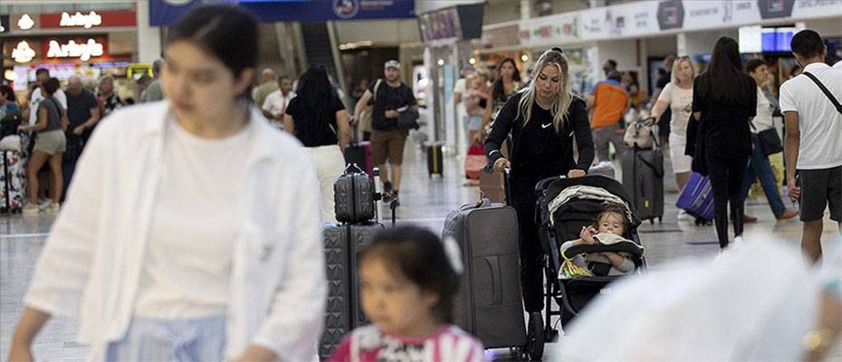 Antalya Havalimanı’nın kapasitesi yeni yatırımlarla yüzde 100 artırılacak