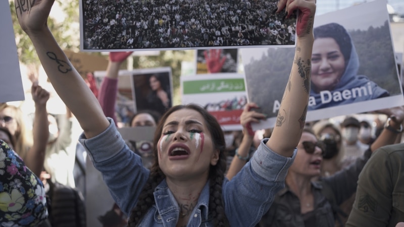 “Artık Kendi Ülkemizde Yaşamak İstiyoruz”