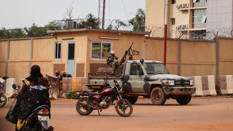 Burkina Faso’da Darbe Sonrası Silah Sesleri  