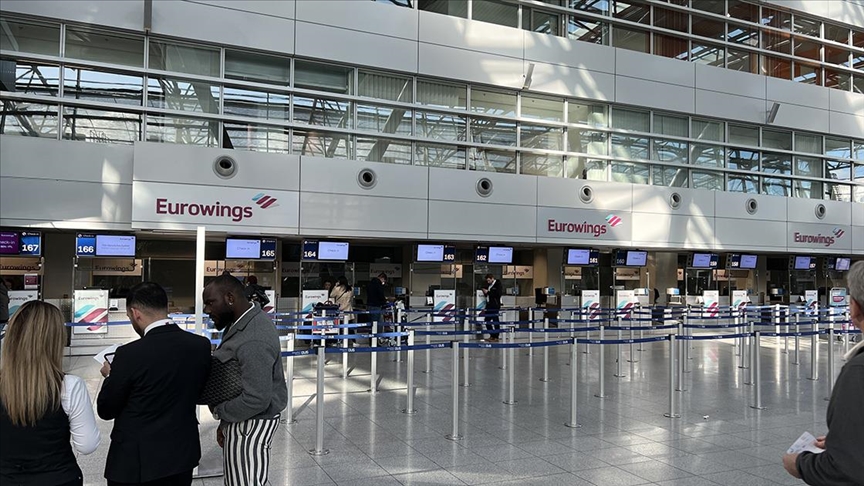 Eurowings, pilotların grevi nedeniyle yüzlerce uçuşu iptal etti