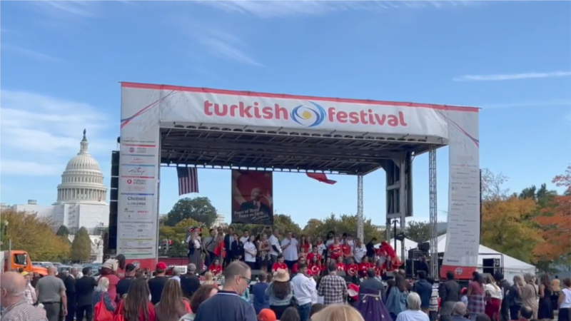 “Gönüllü Ordusu” ile Düzenlenen Türk Festivali 20 Yaşında