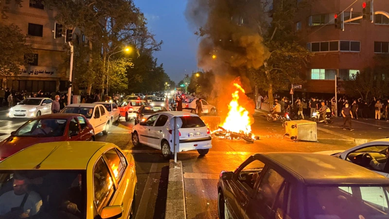 İran’da Protestolar Dördüncü Haftasına Girdi