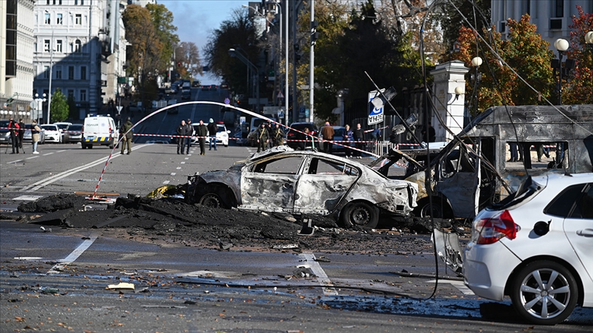 AB, Rusya’nın Kiev’e yönelik saldırılarını kınadı
