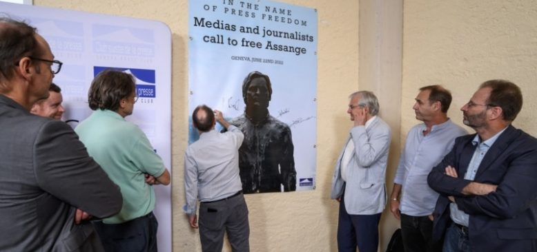 ABD’ye Çağrı: “Assange’a Suçlamalar Düşürülmeli”
